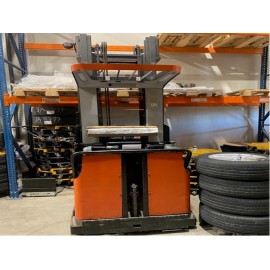 Lève-roue mobile - gerbeur électrique TOYOTA